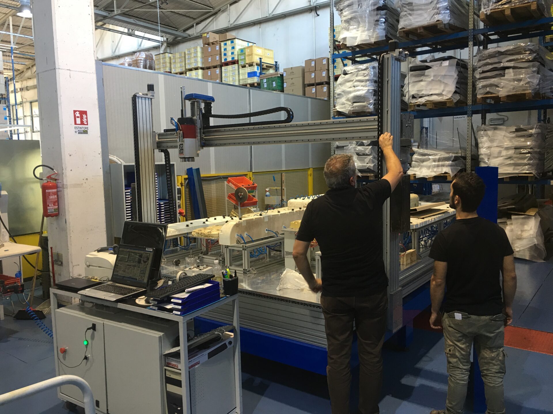 CNIKA 204 lavorazione stampi dettaglio 3